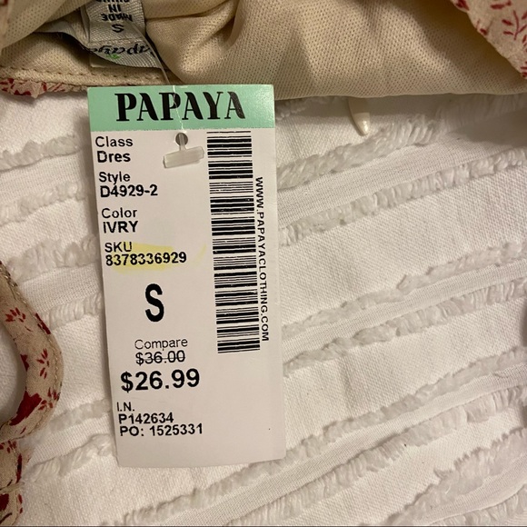 NWT New small papaya mini dress and cream color with floral rose pattern - Picture 4 of 7